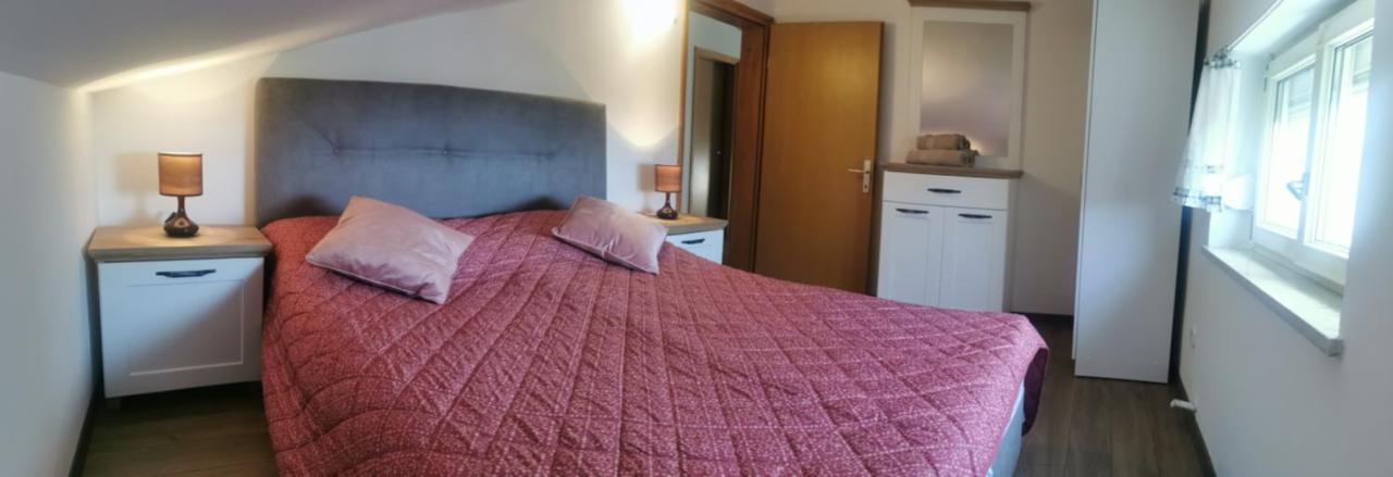 Apartments Slisko โปเรช ภายนอก รูปภาพ