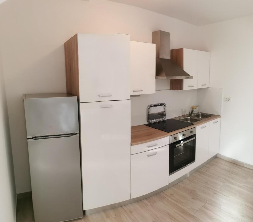 Apartments Slisko โปเรช ภายนอก รูปภาพ